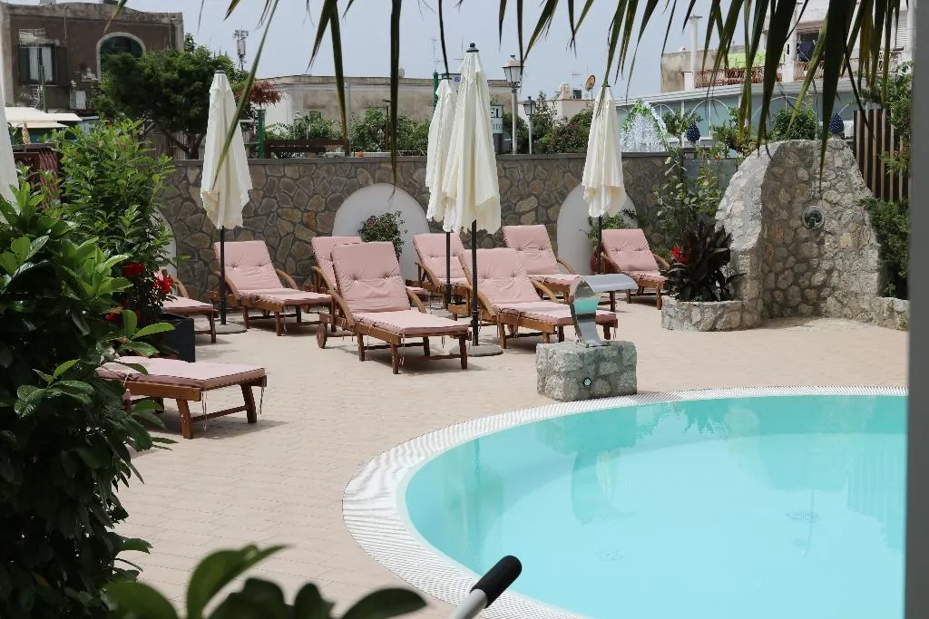Pool, Bougainville Luxury Boutique Hotel, Naples