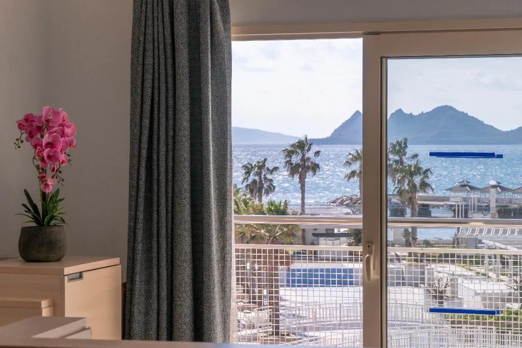 DOUBLE SUPERIOR Room, La Blanche Resort & Spa, Bodrum