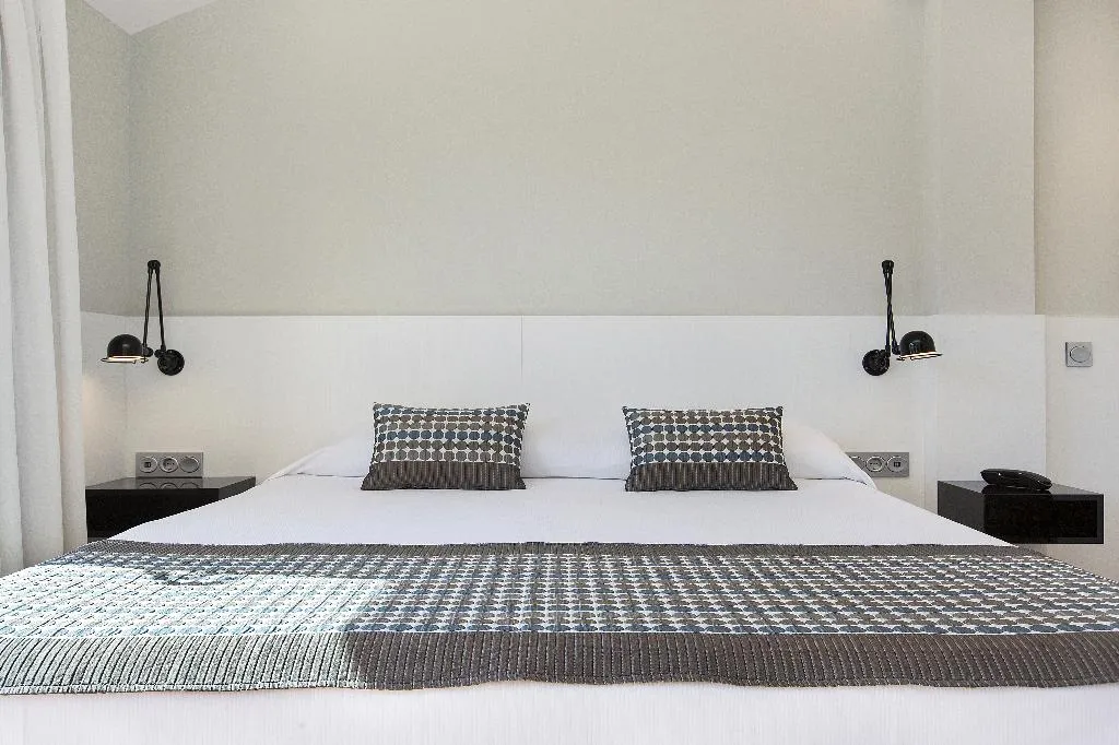 TRIPLE DELUXE Room, Aparthotel Odissea Park, Costa Brava