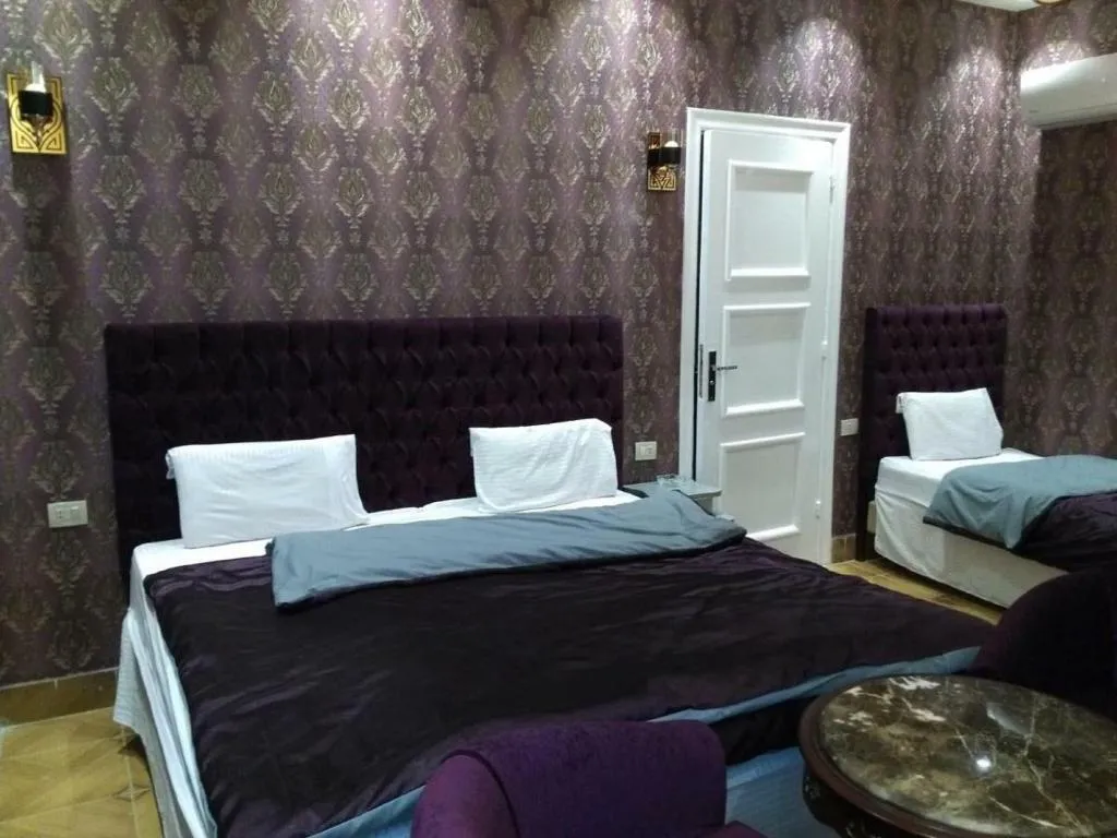 Room, Richmond Down Town, Cairo