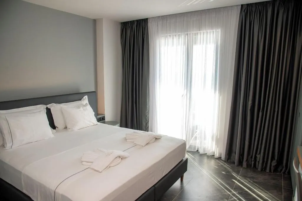 Room, Adria Palace Hotel, Durres