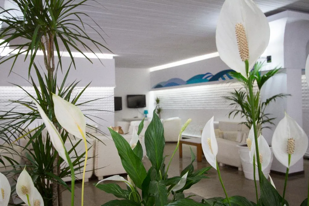 Lobby, Villa Garbi, Costa Brava