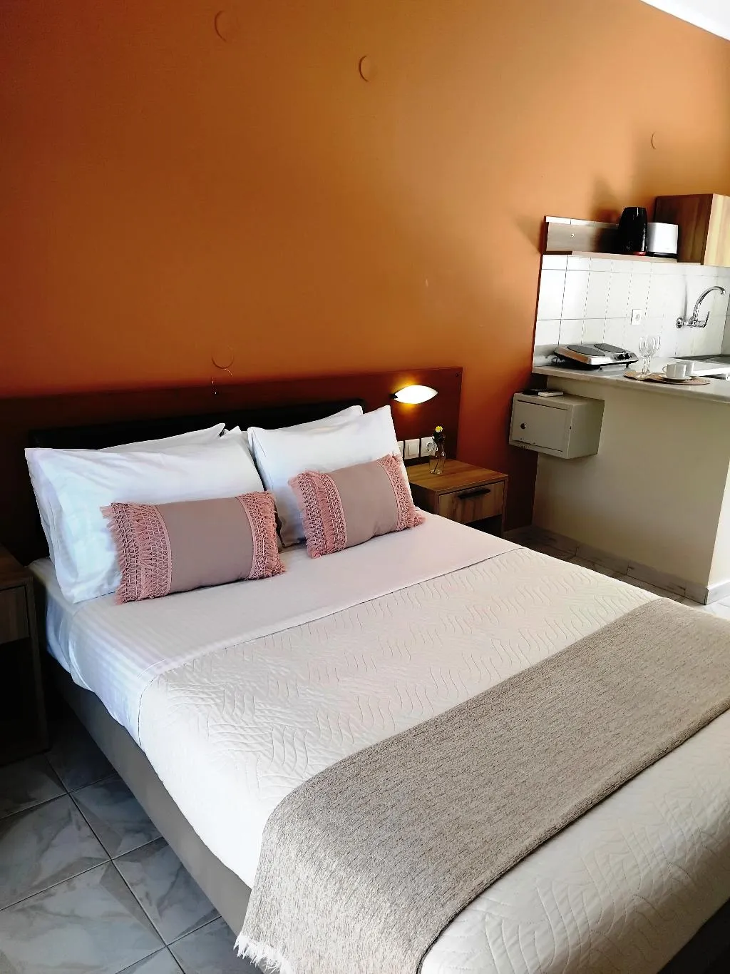 STUDIO ONE BEDROOM ONE BATHROOM Room, Asteri Studios, Zante