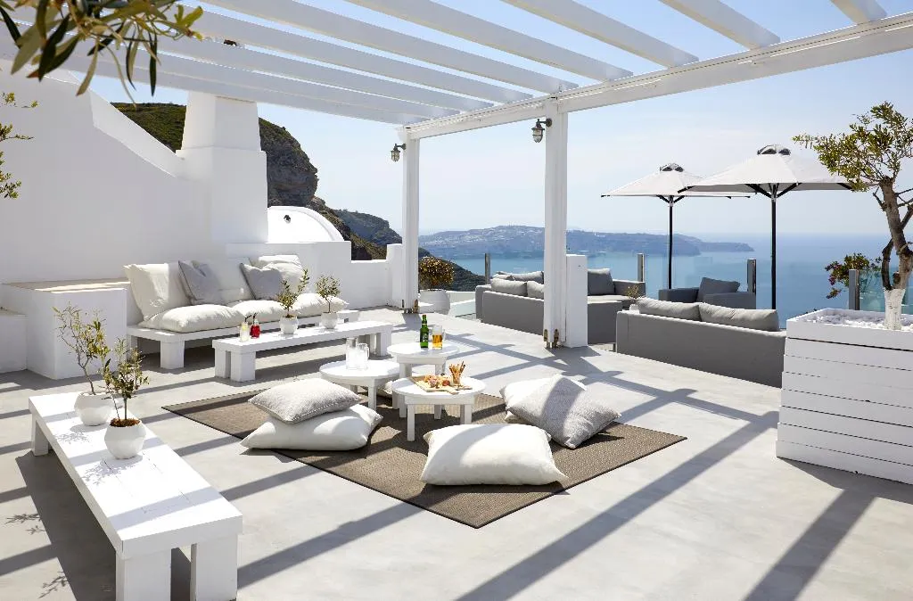 General view, Petit Palace, Santorini