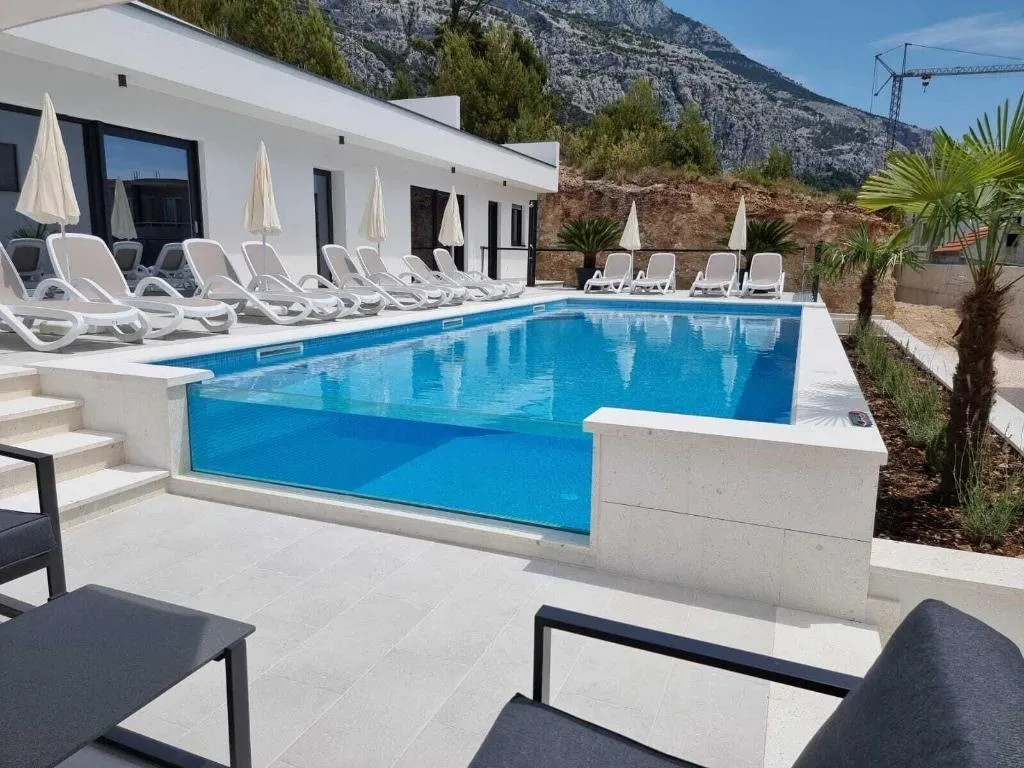 Sports and Entertainment, Villa Medak, Split