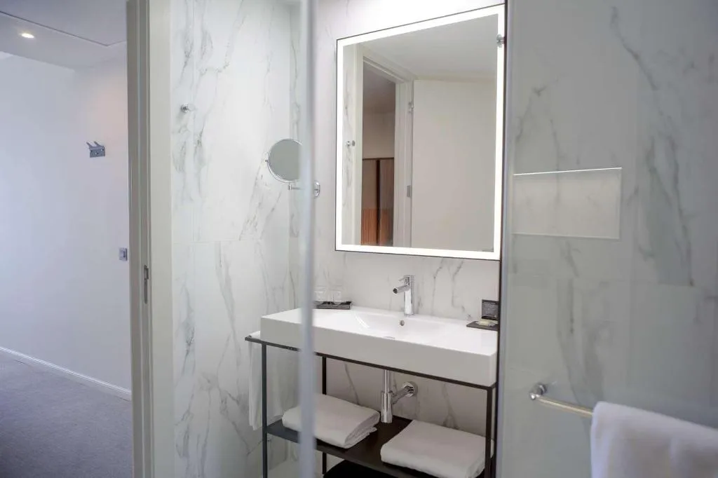 Room, Hotel Riu Plaza España, Madrid