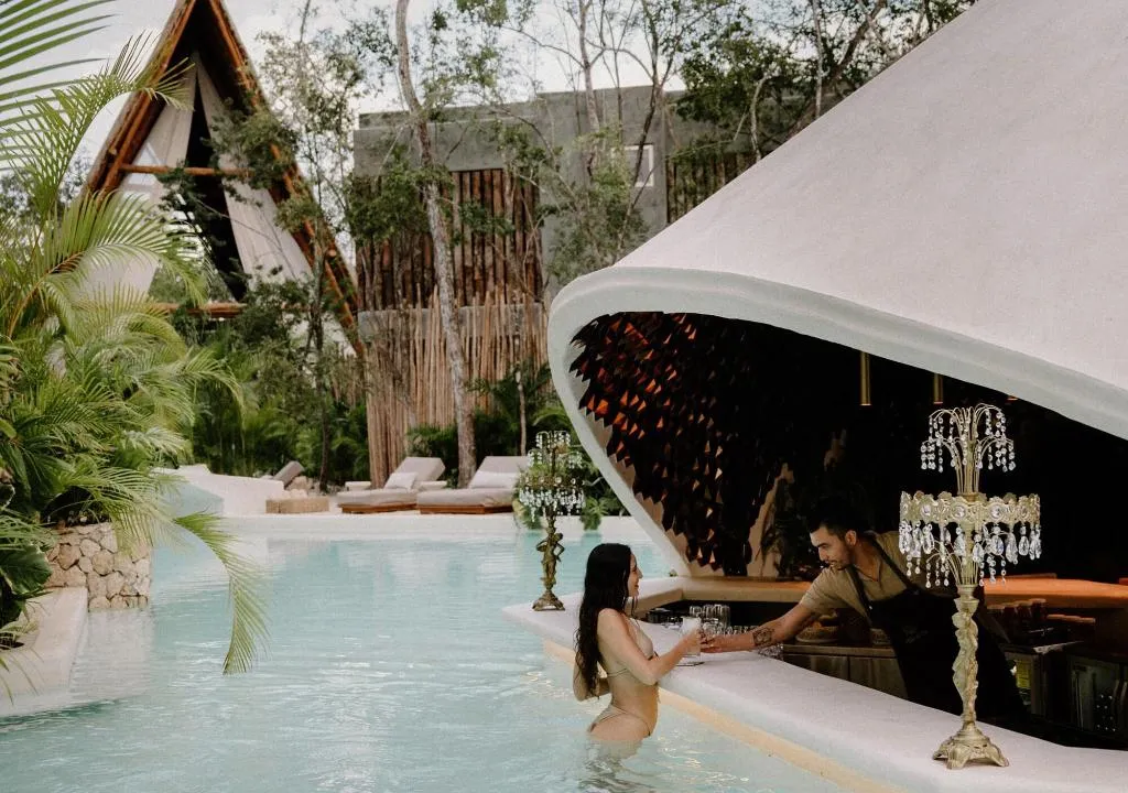 Sports and Entertainment, Hotel Milam, Cancun Area