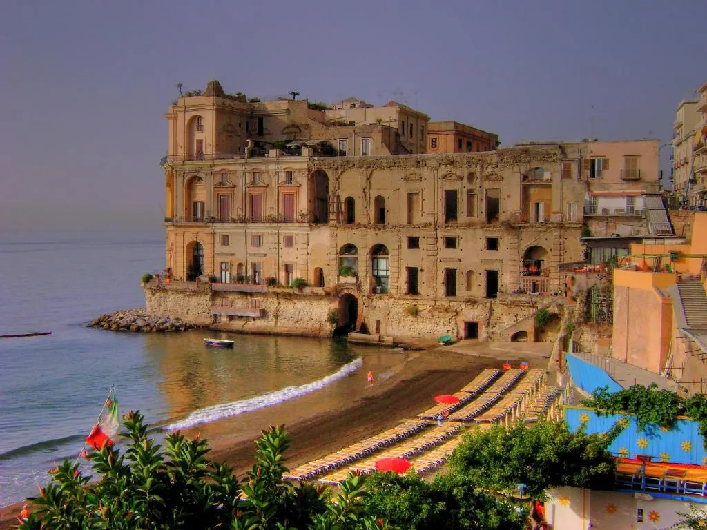 General view, B&B Rochel, Naples