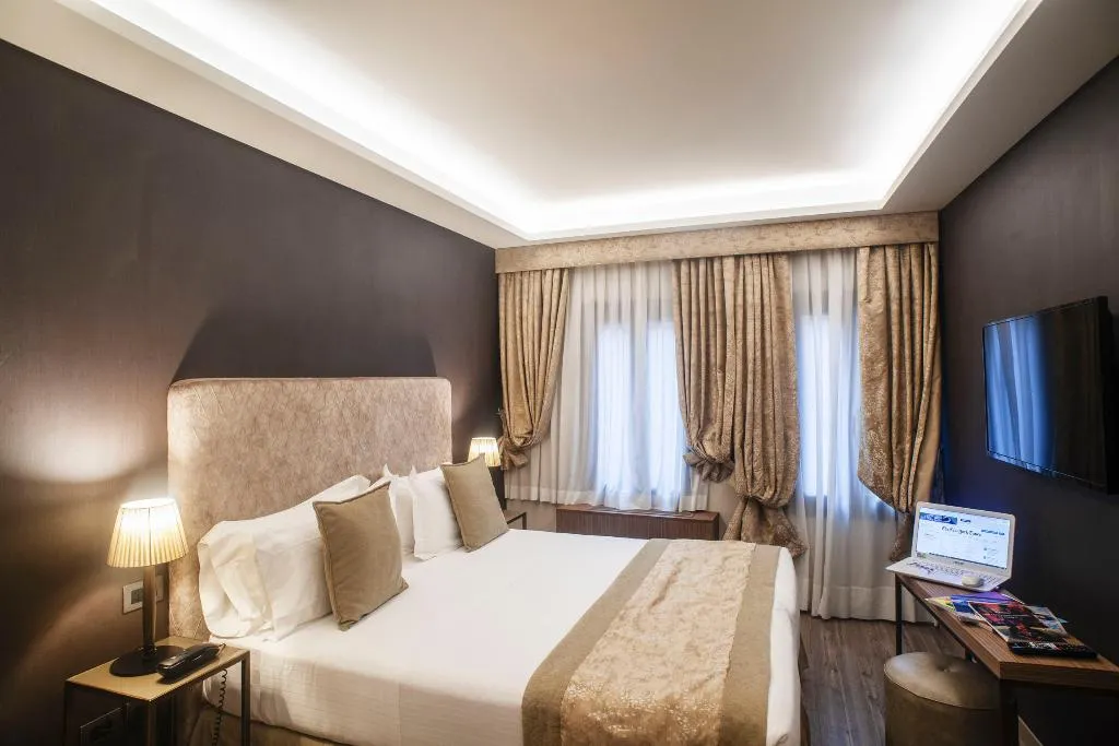 APARTMENT TWO BEDROOMS Room, Hotel Aquarius Venice, Venice