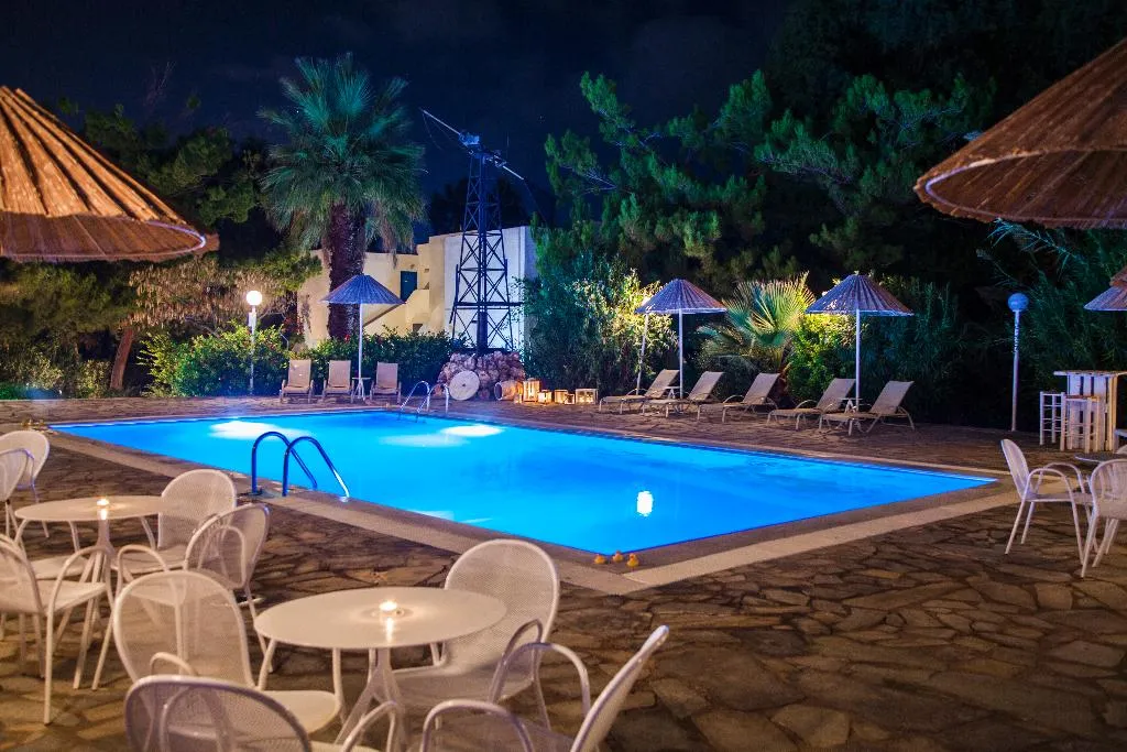 Pool, Home Hotel, Crete
