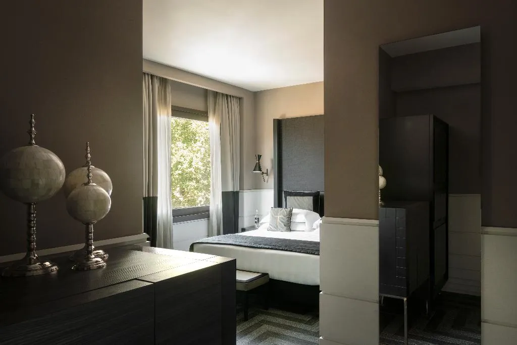 DOUBLE PREMIER KING BED Room, The Tribune, Part of JDV by Hyatt, Rome