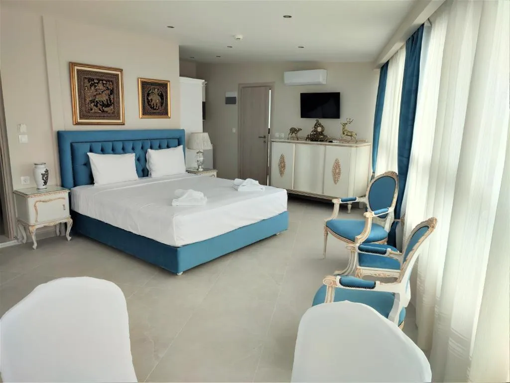 SUITE Presidential Room, Light Blue Hotel, Halkidiki