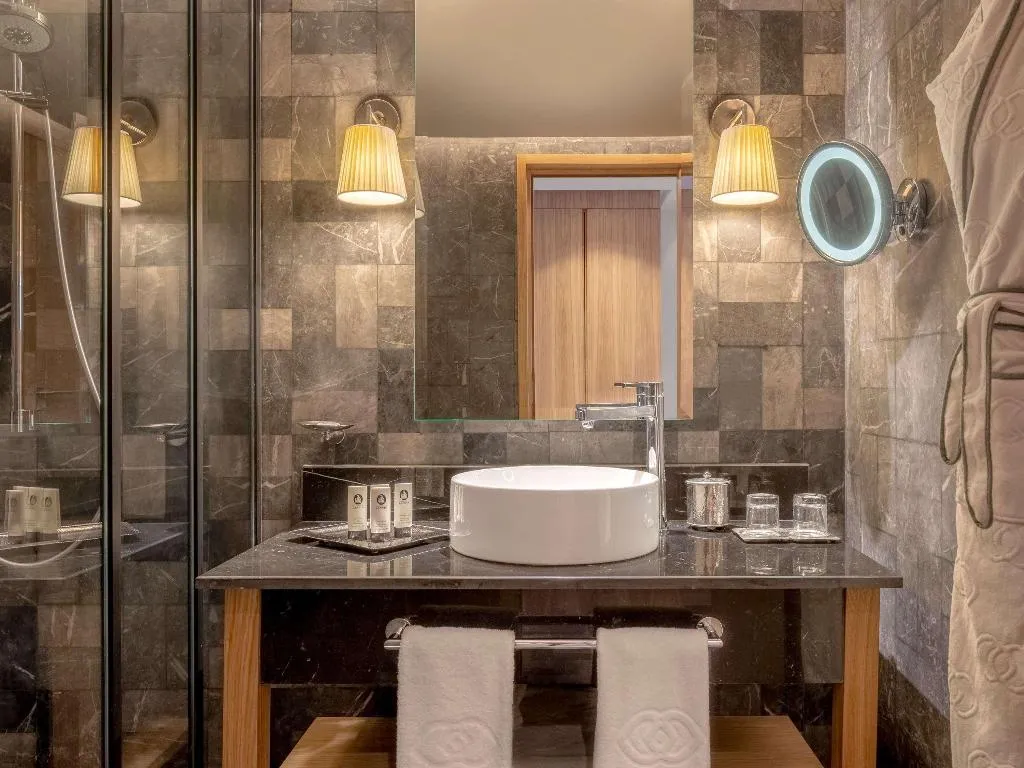 JUNIOR SUITE WITH VIEWS Room, Sofitel Marrakech Palais Imperial & Spa, Marrakech