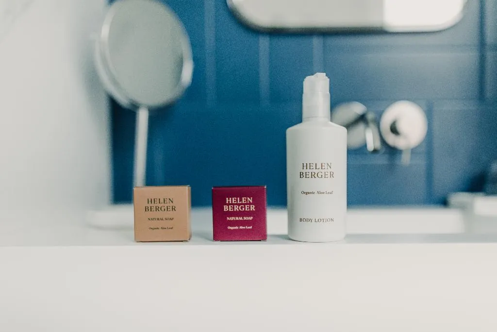 DOUBLE SINGLE USE STANDARD Room, Room Mate Collection Helen Berger, Valencia