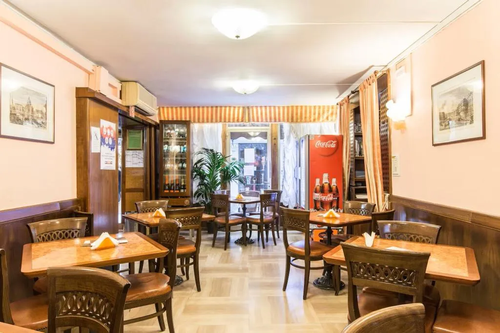 Lobby, Ambassador Tre Rose, Venice