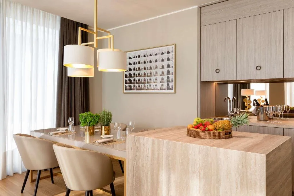 Room, Rosa Grand Milano - Starhotels Collezione, Milan