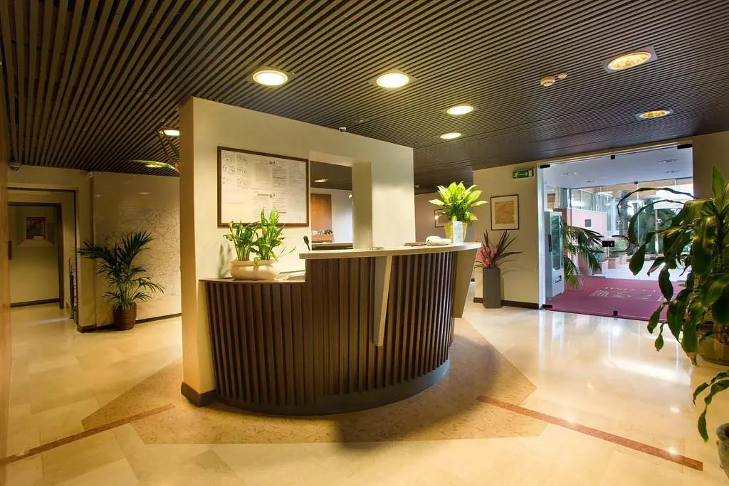 Lobby, Smeraldo apartments, Milan