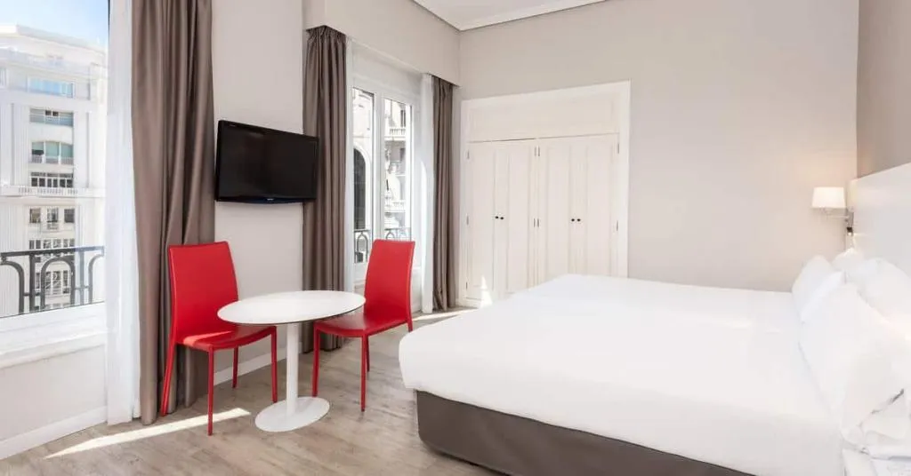 DOUBLE WITH VIEWS Room, Zel Madrid, Madrid