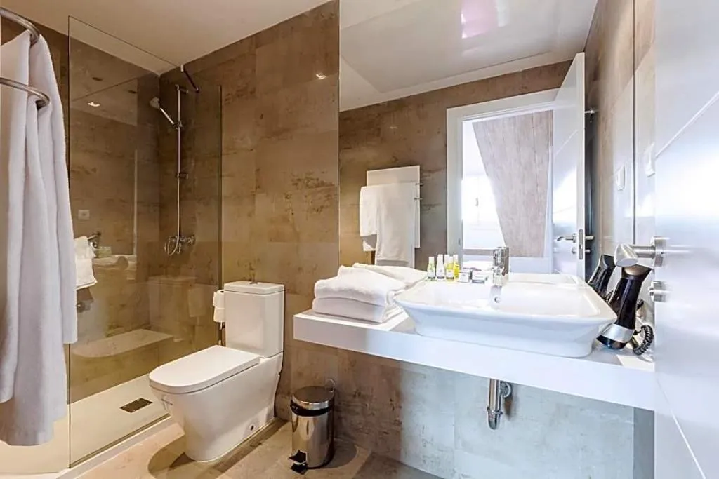 Room, Palacio Pl Conde De Miranda, Madrid