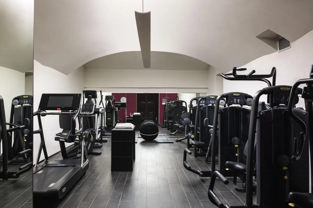 Sports and Entertainment, Colombia, Milan
