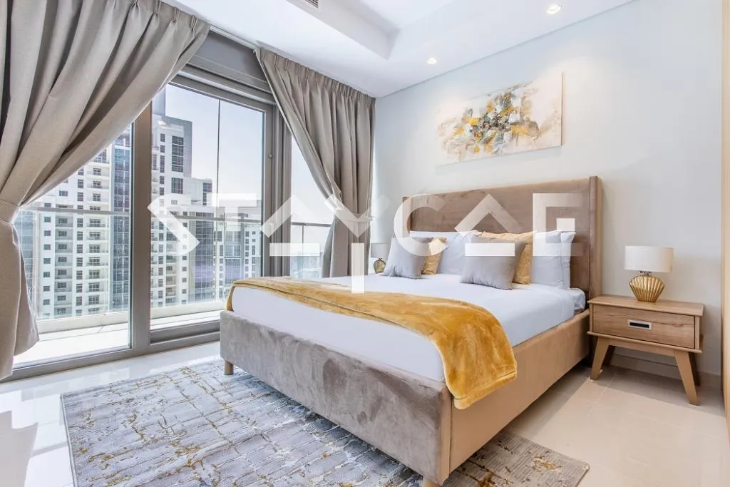 APARTMENT THREE BEDROOMS Room, Staycae Paramount Sheikh Zayed, Dubai