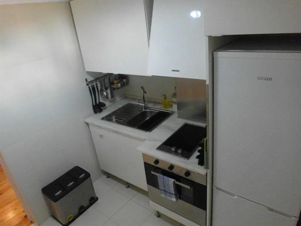 Room, Santosweethome 1, Lisbon
