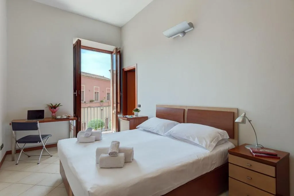 Room, Camplus Guest Catania, Catania