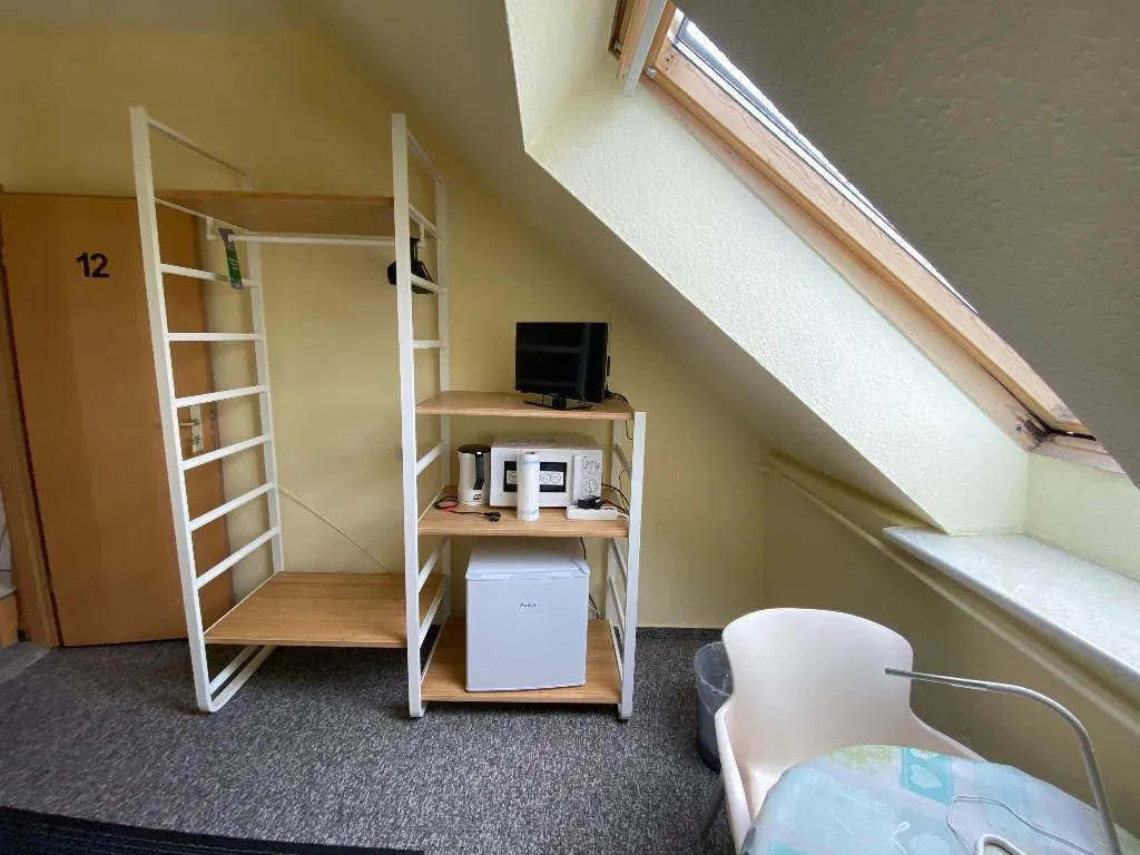 SINGLE BASIC Room, Bigus, Berlin