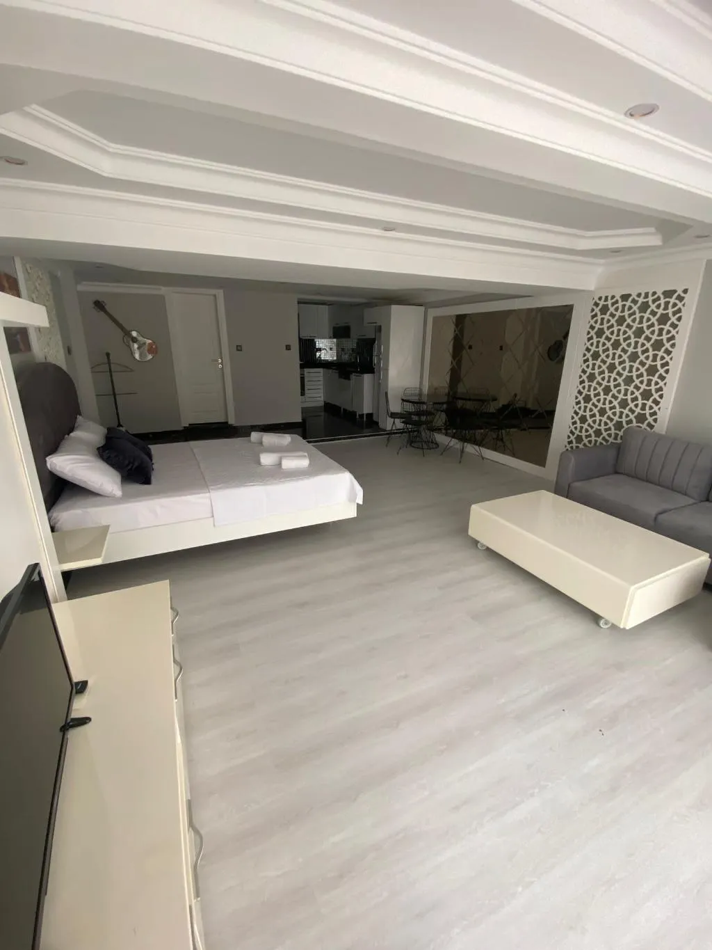 FAMILY ROOM POOL VIEW Room, Pine Otel Ayvalik, Izmir