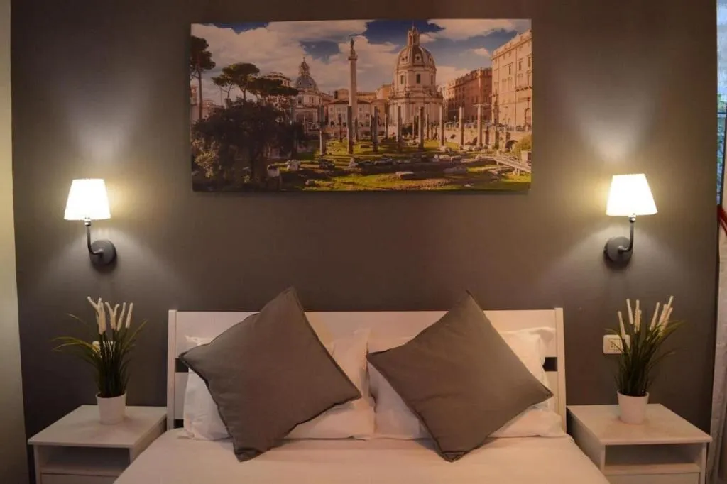 Room, Martini Rooms, Naples