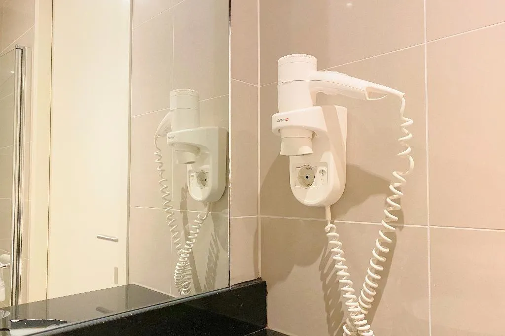 TWIN STANDARD Room, Hotel Van Gogh, Amsterdam