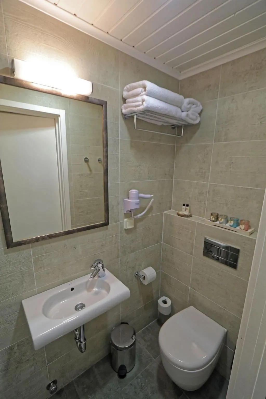 Room, Fiscardo Studios, Kefallinia