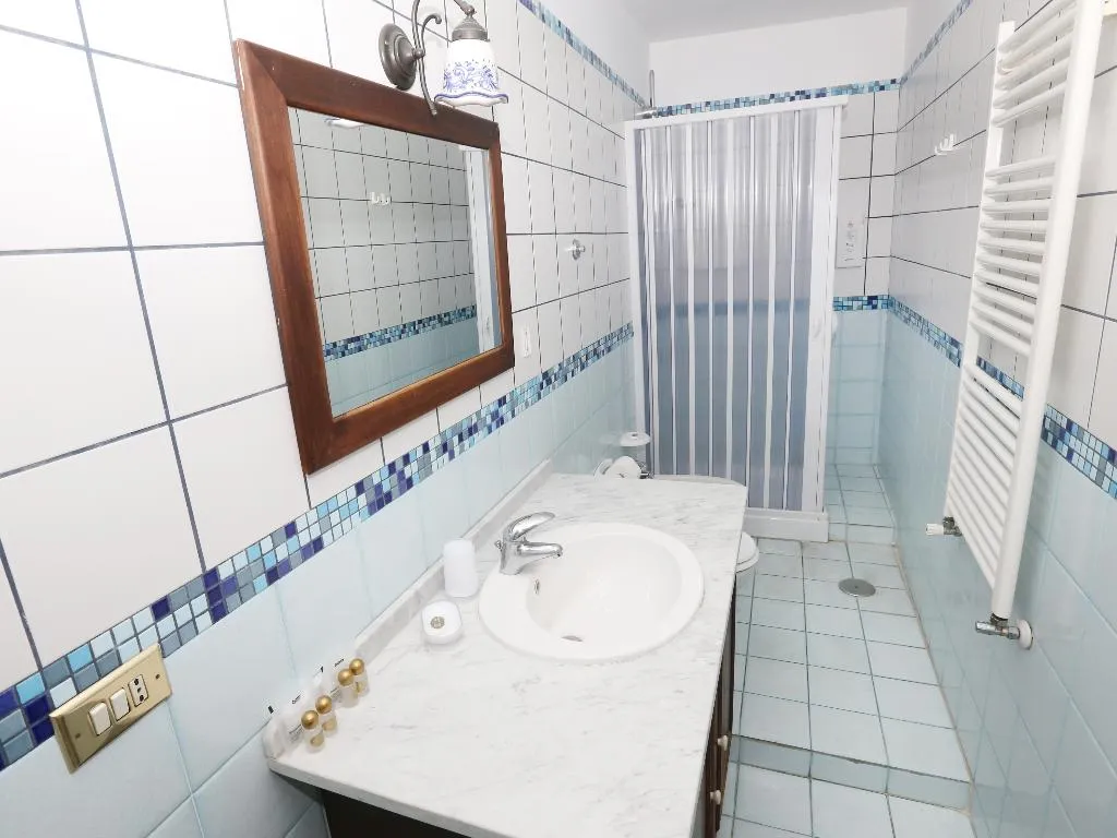 APARTMENT TWO BEDROOMS Room, Santa Lucia 50, Naples