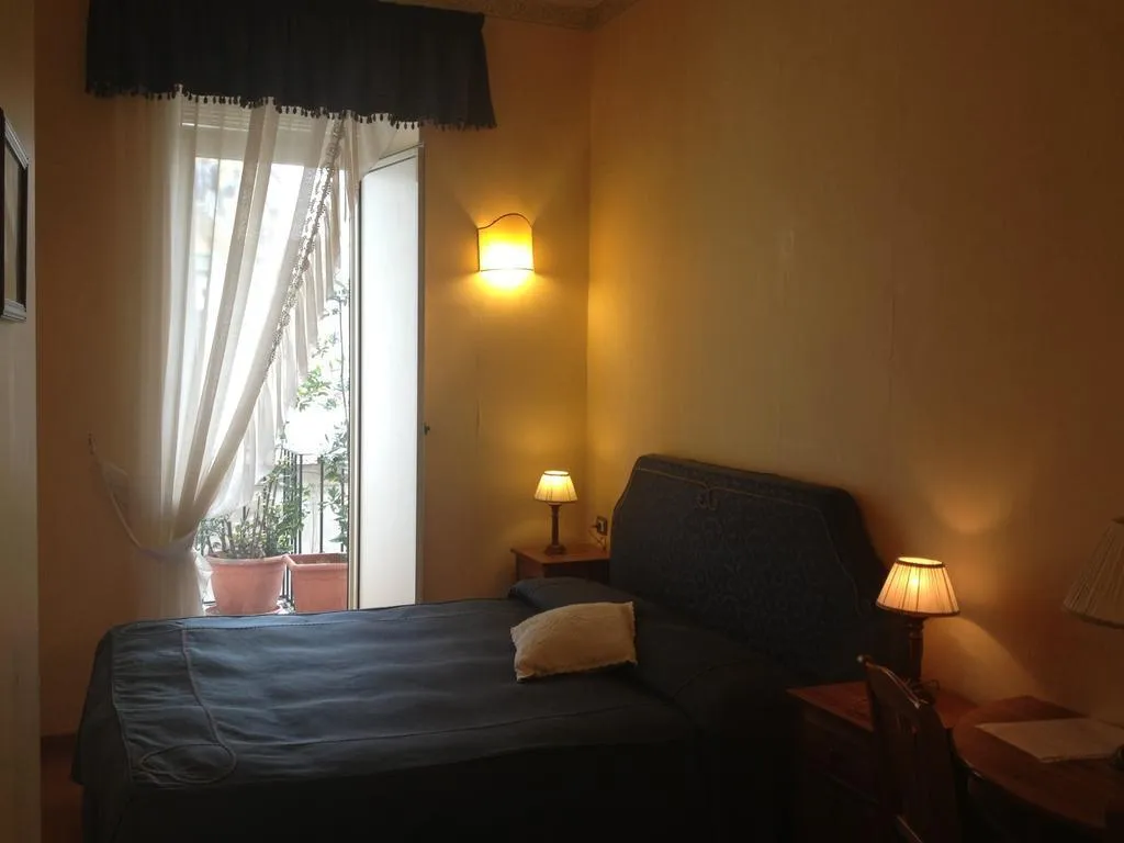 General view, Bonapace B&B Porta Nolana, Naples