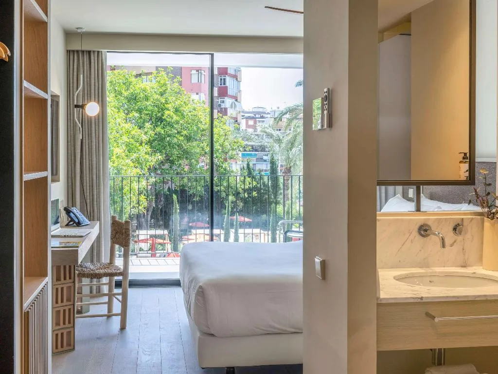Room WITH TERRACE Room, Mercure Benidorm, Costa Blanca