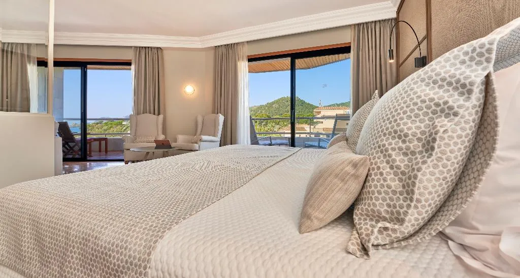 SUITE GRAND Room, Serrano Palace, Majorca