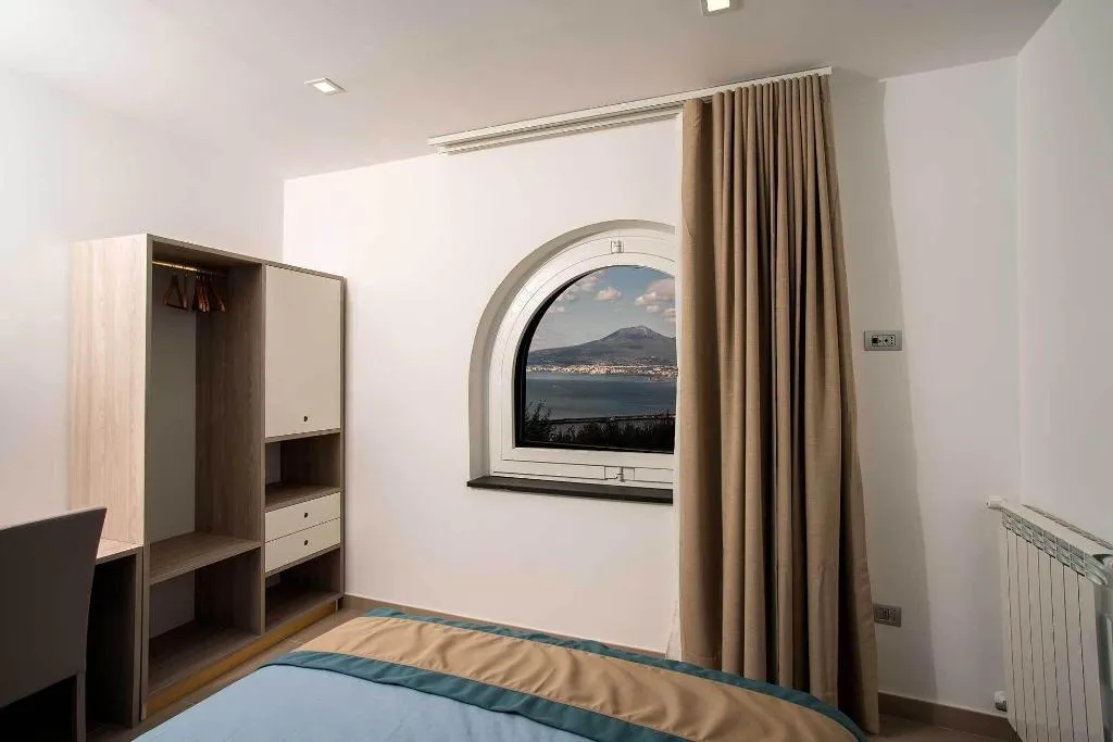 Room, Charme En Bleu, Naples