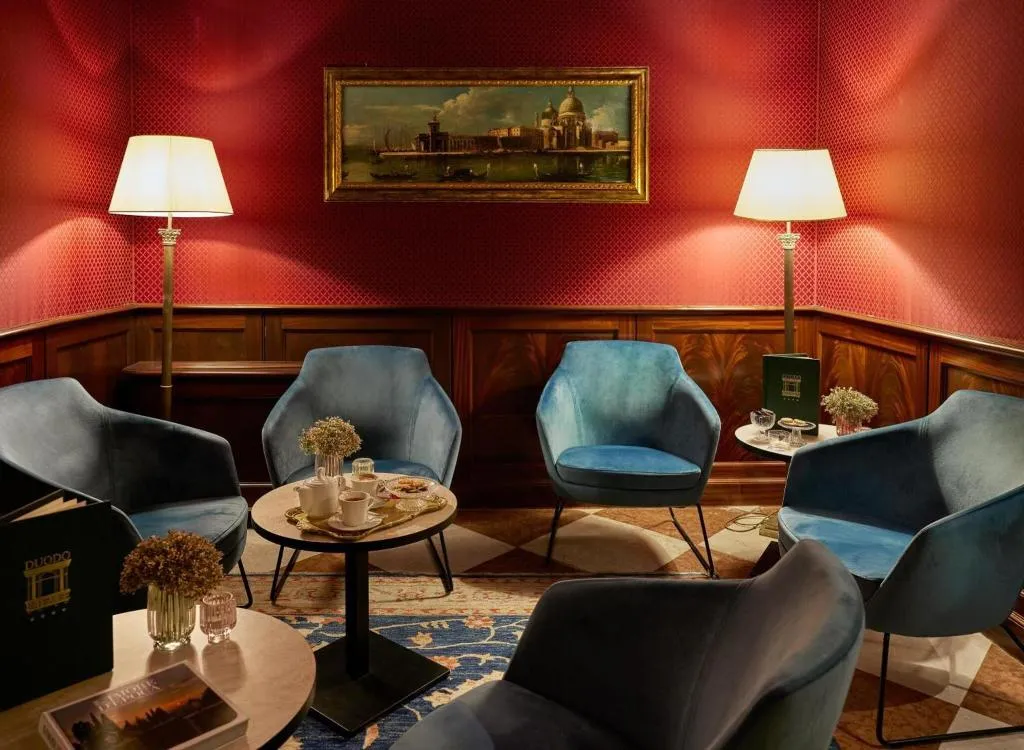 Lobby, Duodo Palace, Venice