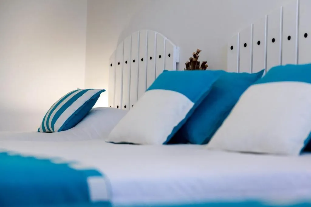 QUADRUPLE WITH DOUBLE BED Room, Dream Island Hotel, Santorini