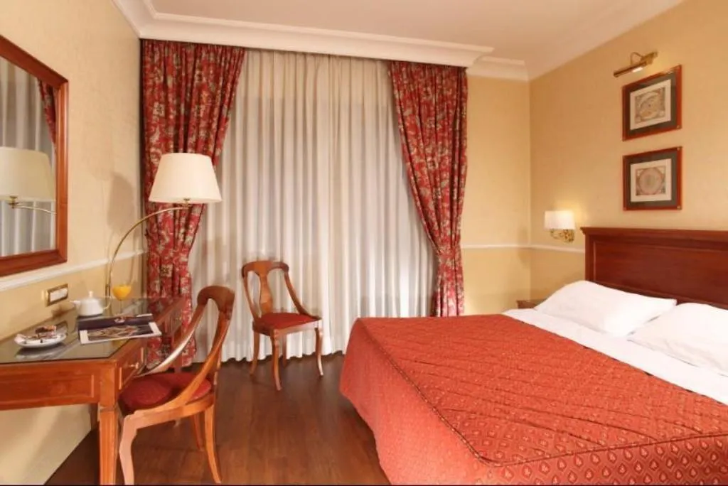 Room, Cristoforo Colombo, Rome