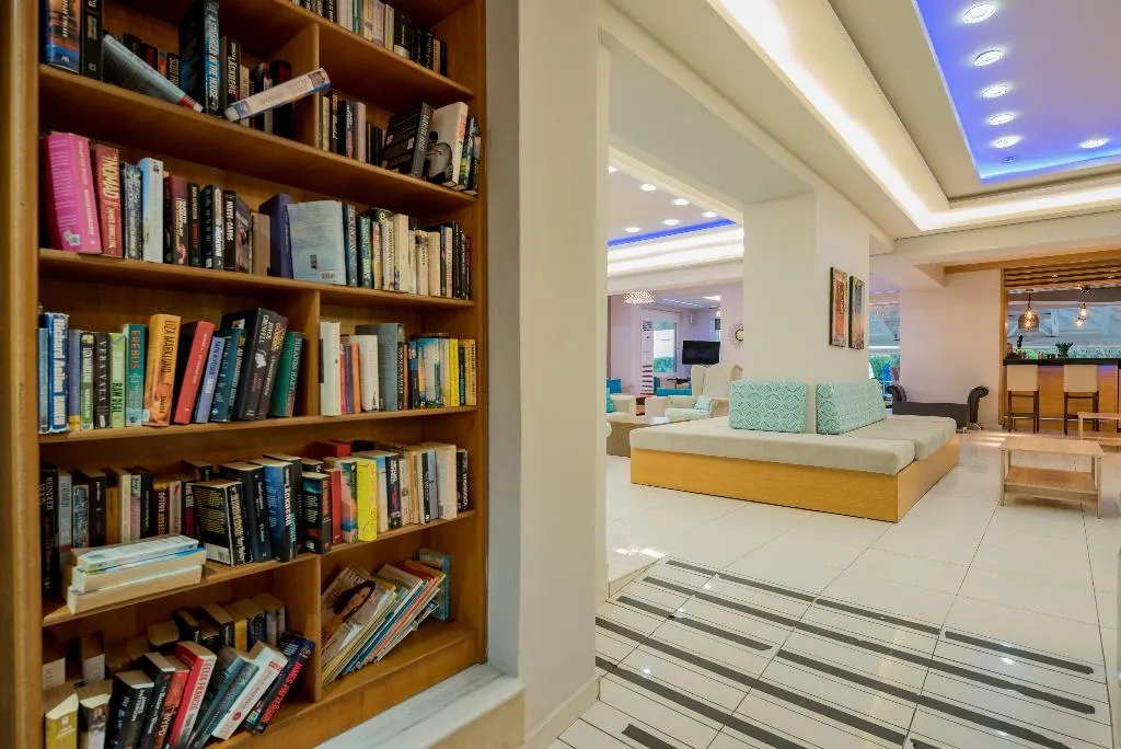 Lobby, Dennys Inn, Zante