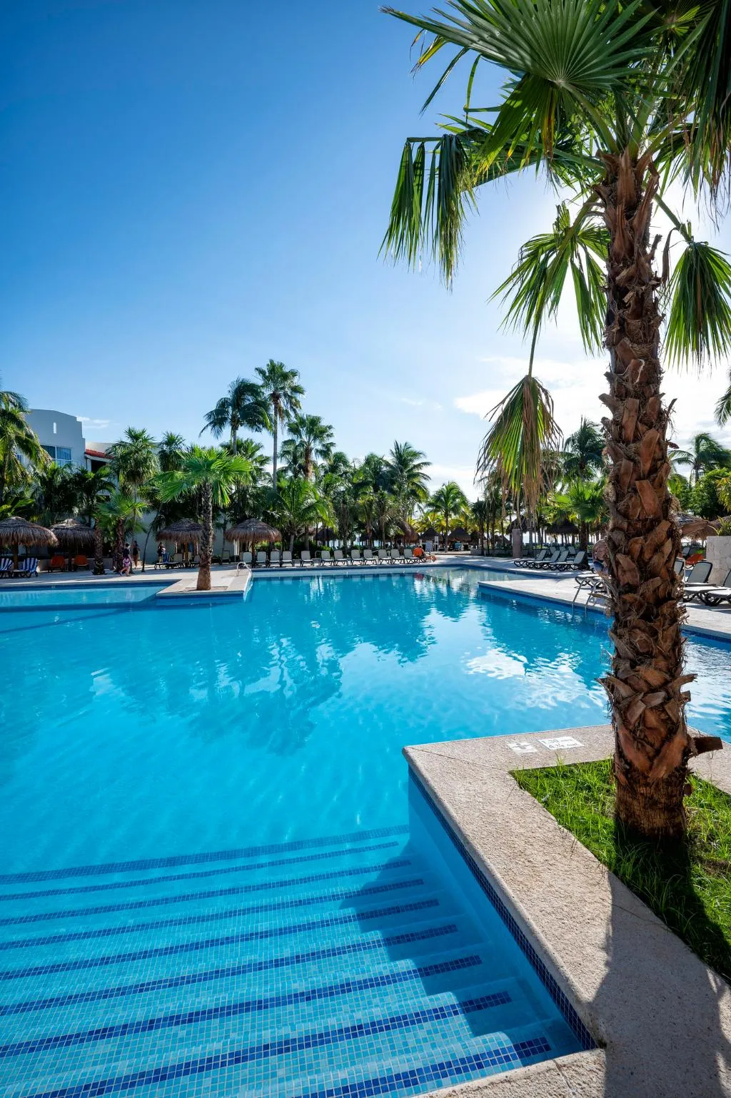 Pool, Viva Azteca by Wyndham Trademark All Inclus Resort, Cancun Area