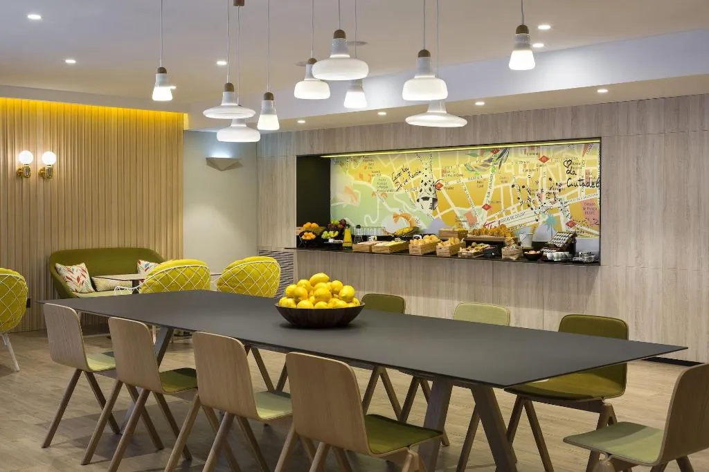 Restaurant, Citadines Ramblas Barcelona, Barcelona