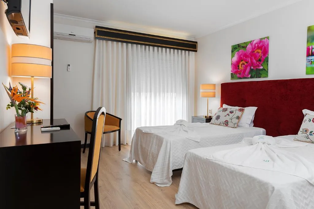 Double or Twin STANDARD Room, Jardim, Porto
