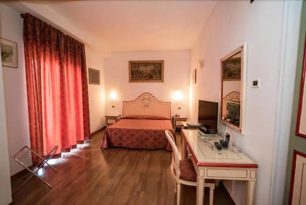 Room, Hotel Aequa, Naples