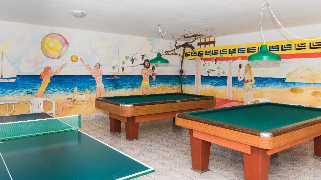 Sports and Entertainment, Aspro Hotel, Crete