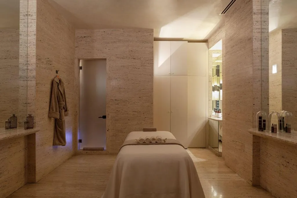 Sports and Entertainment, Park Hyatt Milan, Milan