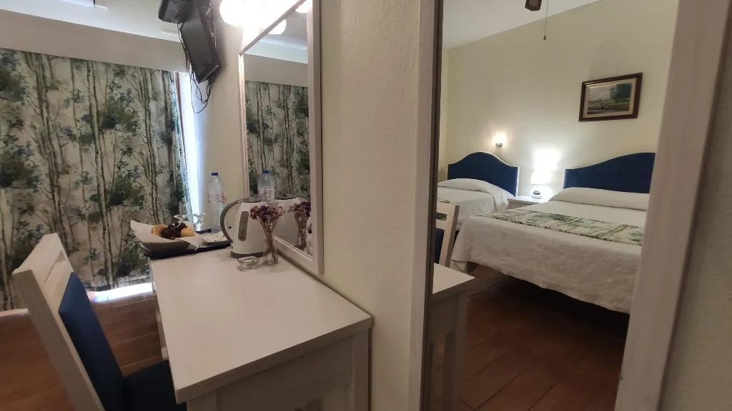 TRIPLE SUPERIOR WITH BALCONY Room, Aeromar, Algarve