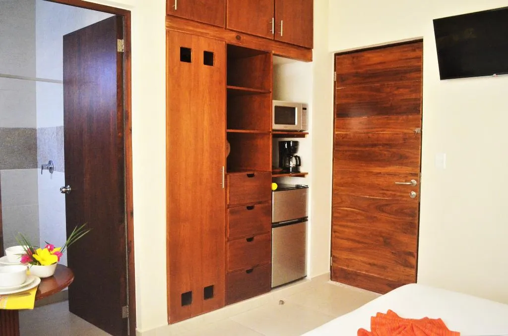 STUDIO STANDARD Room, Arrecifes Suites, Cancun Area