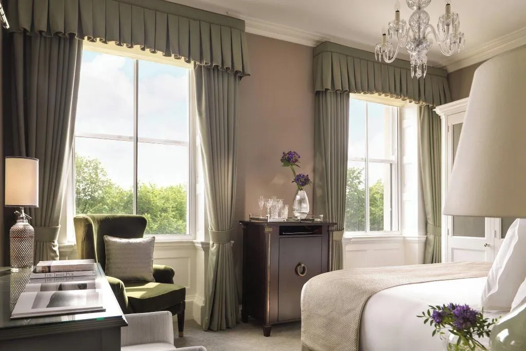 Room, The Shelbourne, Autograph Collection, Dublin
